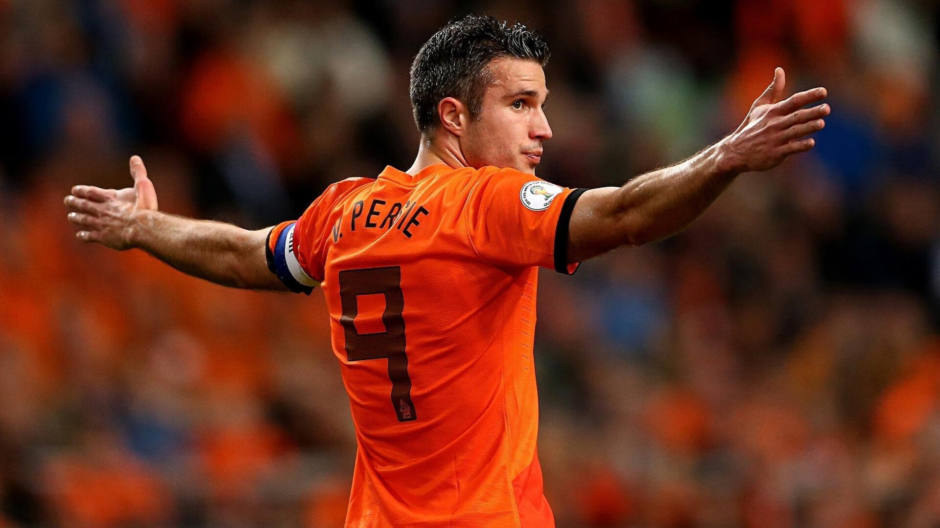 开云体育登录-新王当立，拉沃尔杯如何凭借巨星定制体验完胜百年戴维斯杯？而德约正是这一切的终极代言人