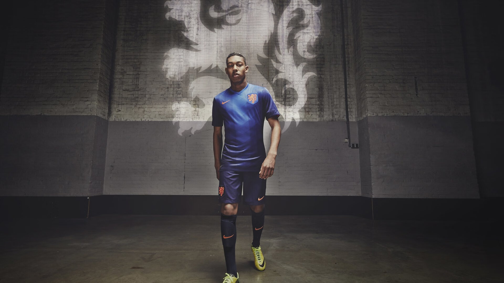 开云官网-蒙特卡洛的次元壁已被打破，梅德韦杰夫在红土上统治了一场不存在的对决